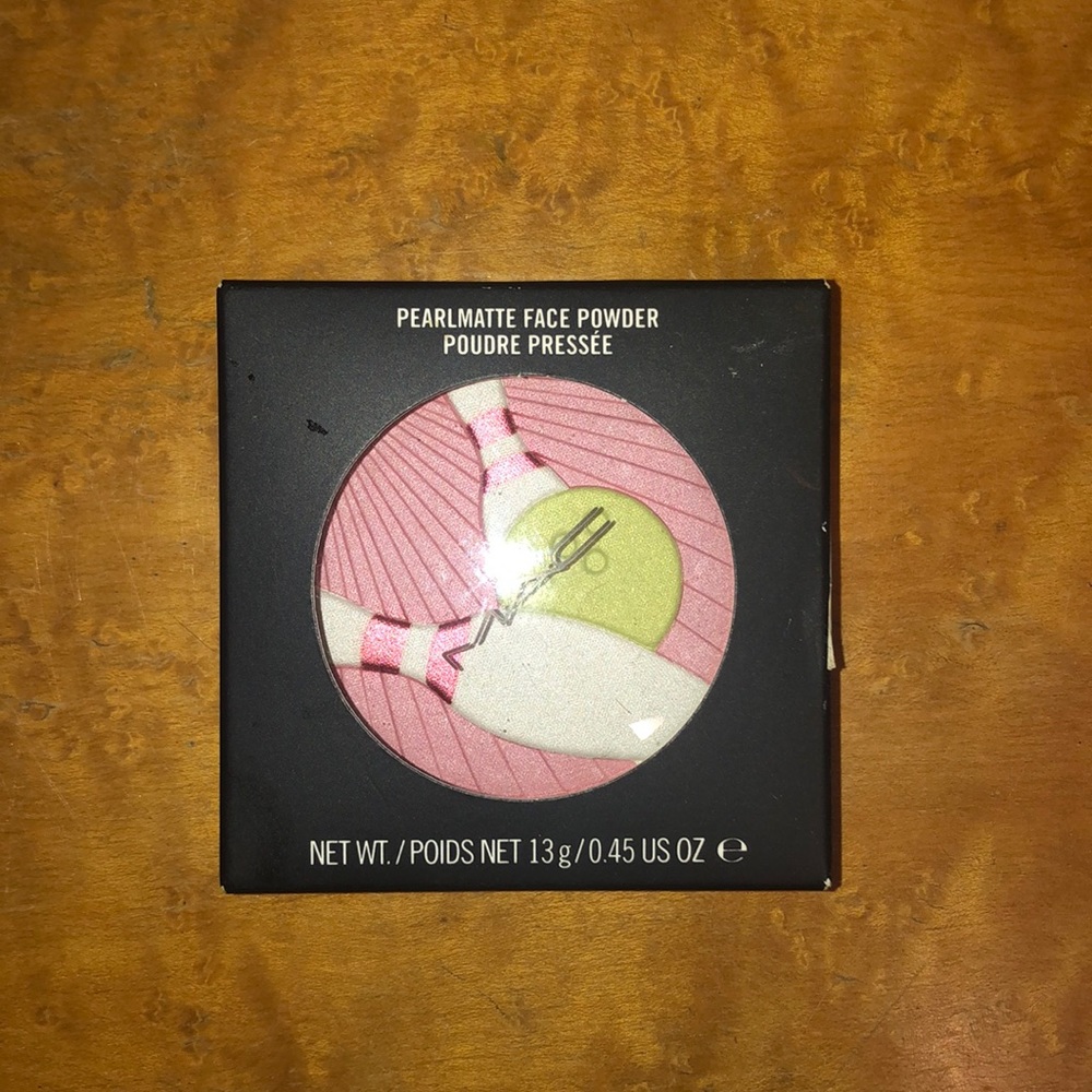 Mac Pearmatte Face Powder!